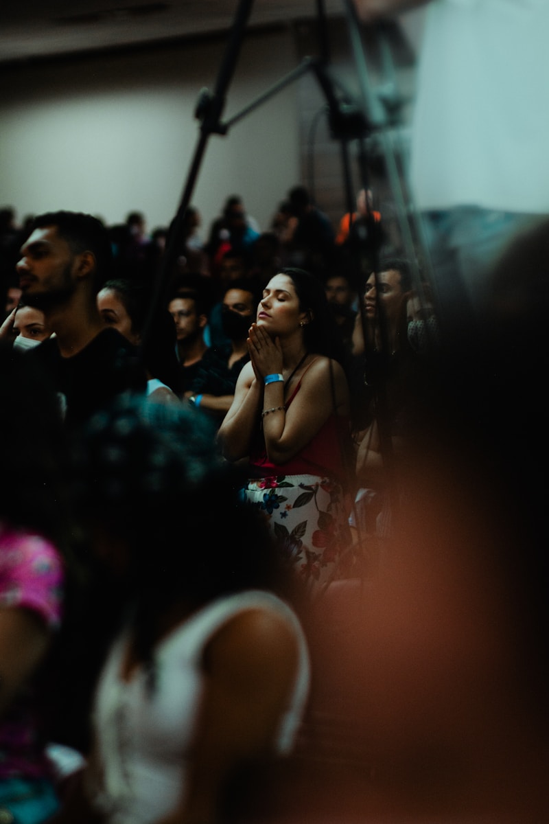a group of people sitting in a room